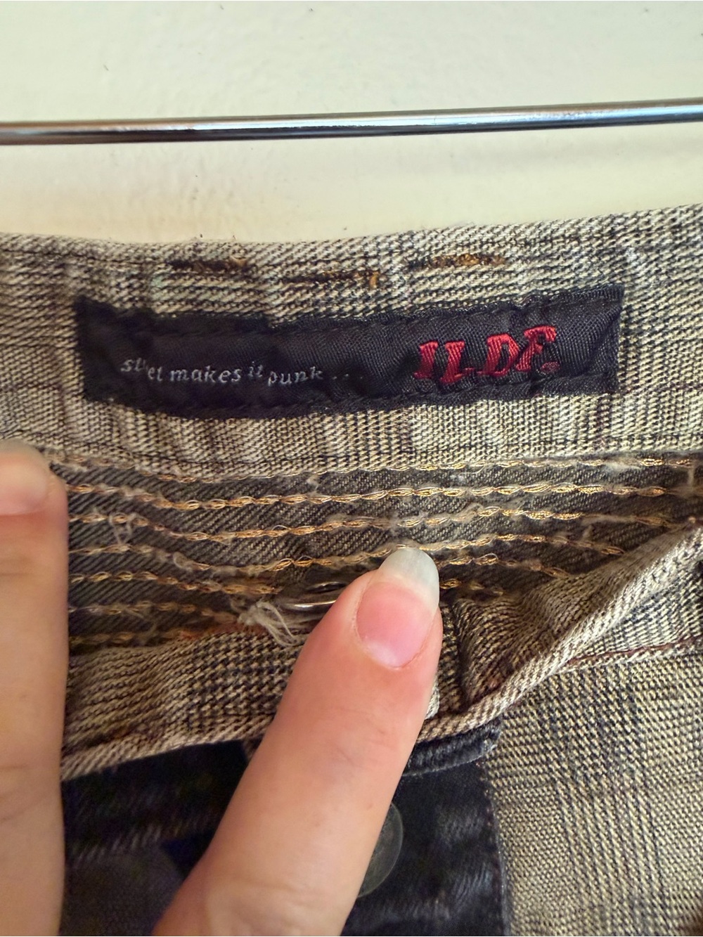ILDF Plaid Skinny Pants in Taupe with Black Detailing - Picture 5 of 6